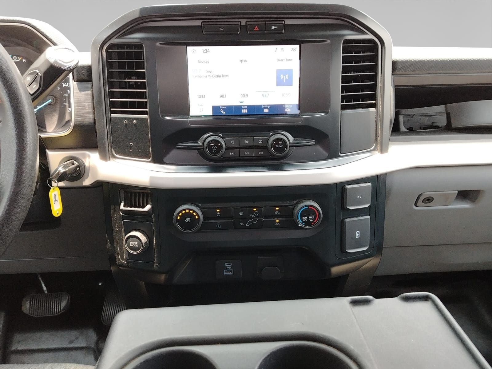 2023 Ford F-150 4P XL CREW CAB 4X2 V63.3 AUT