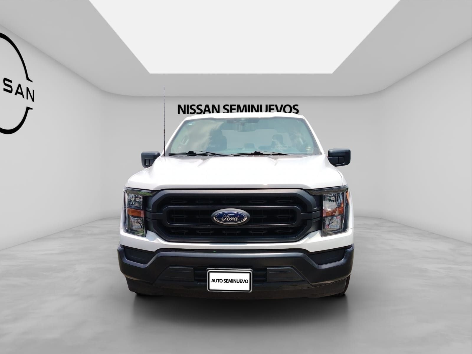 2023 Ford F-150 4P XL CREW CAB 4X2 V63.3 AUT