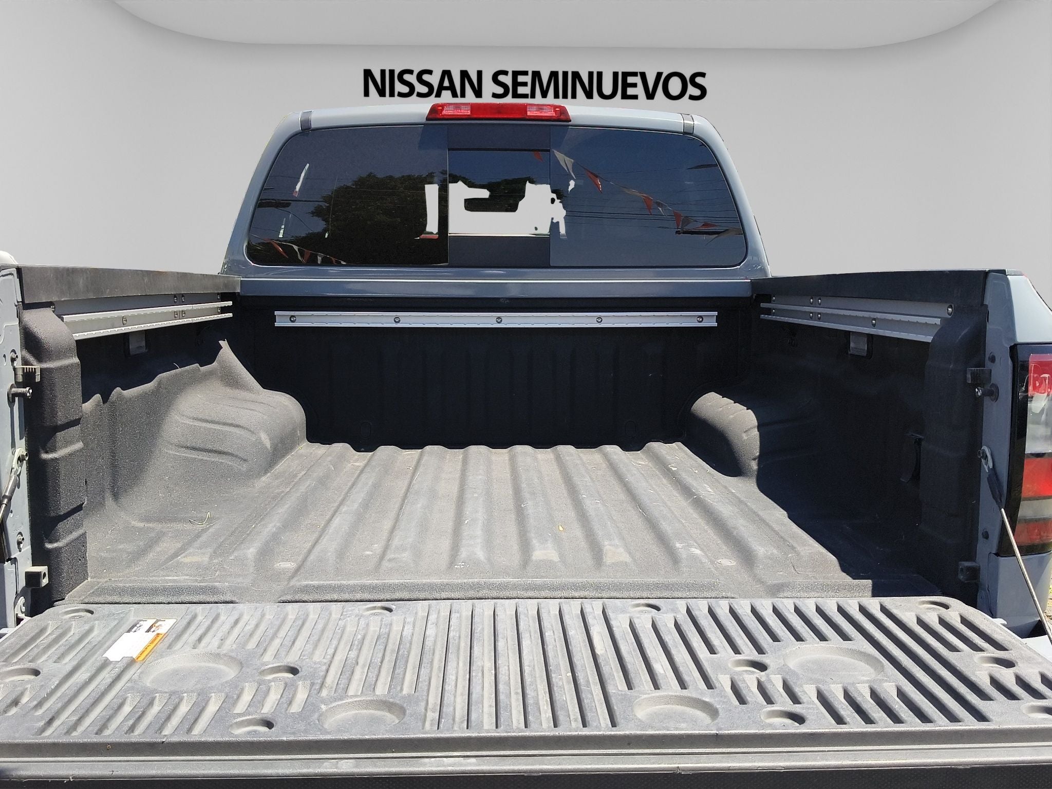 2025 Nissan FRONTIER 4P PRO-4X V63.8 AUT 4X4