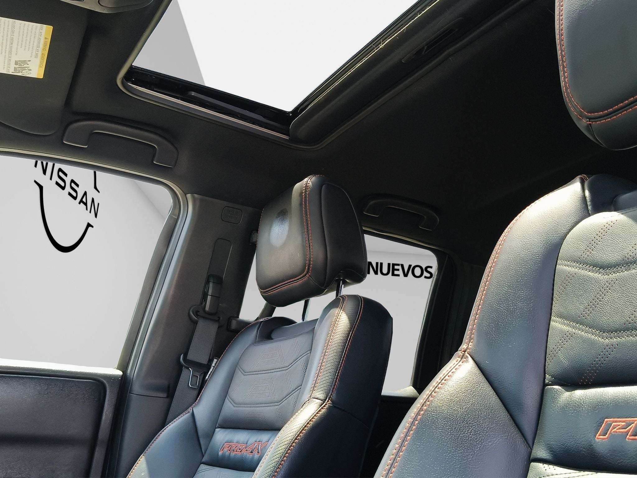 2025 Nissan FRONTIER 4P PRO-4X V63.8 AUT 4X4