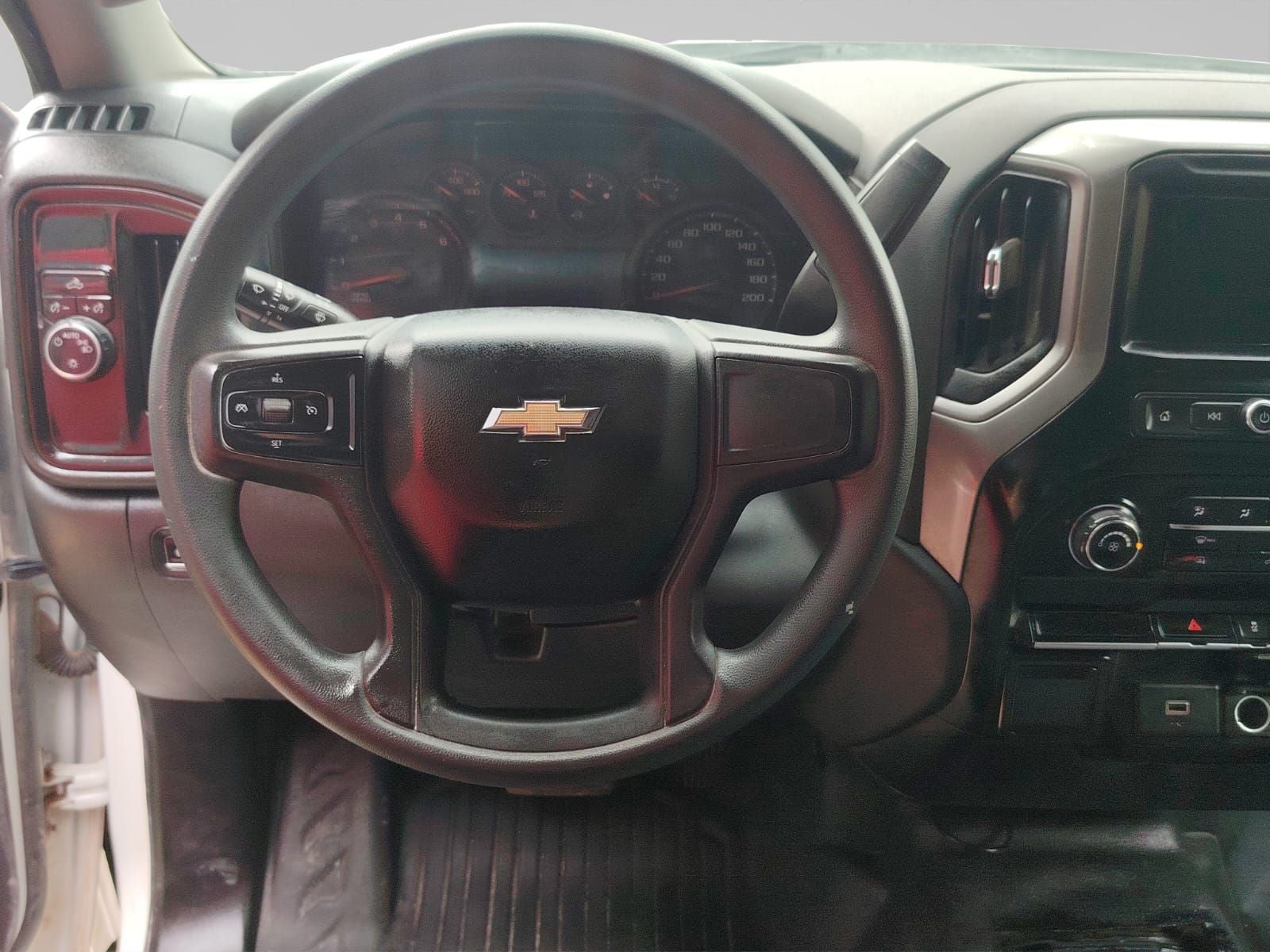 2020 Chevrolet SILVERADO 2 PTS 1500 WT CABINA REGULAR TA AAC