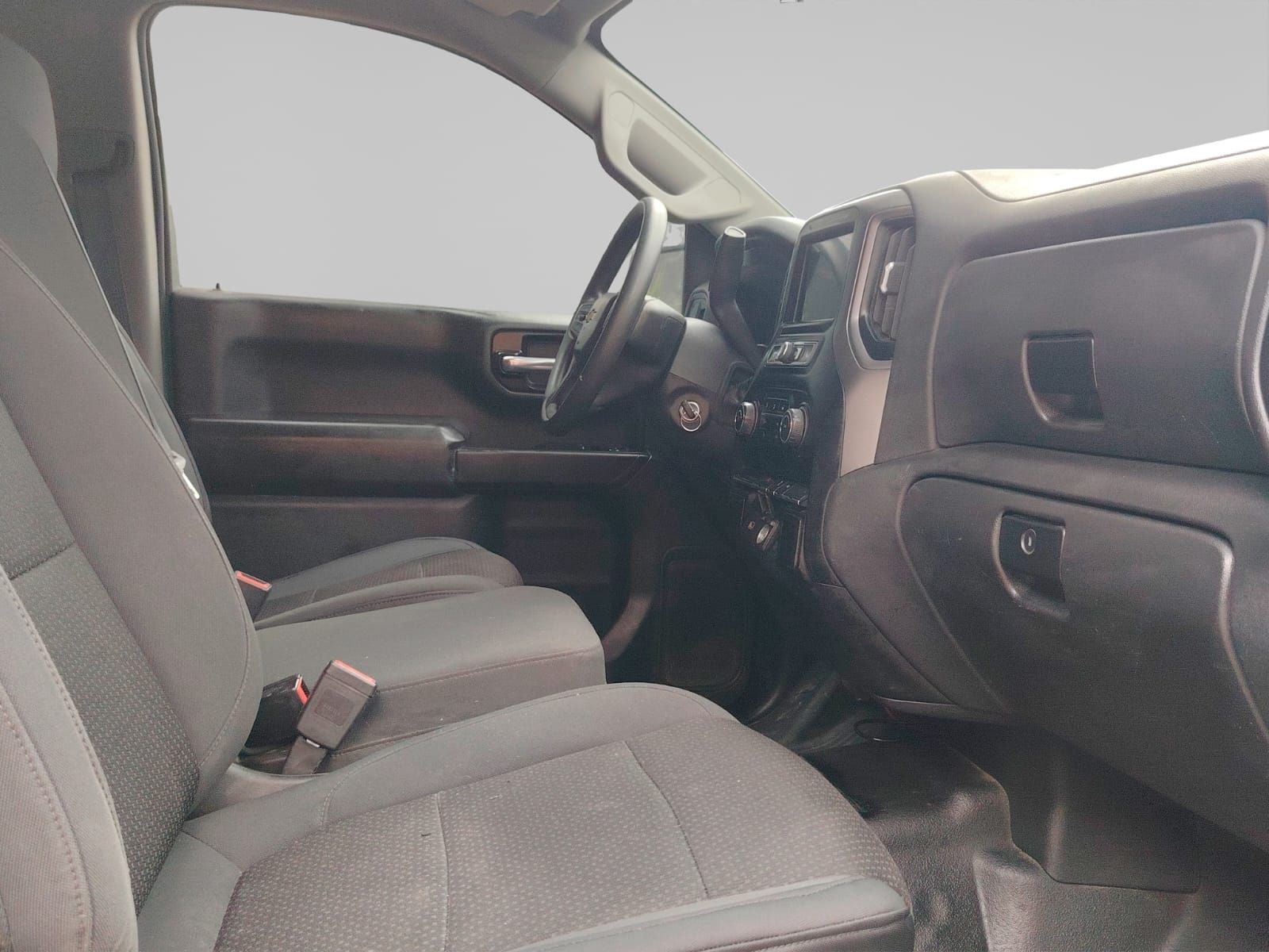 2020 Chevrolet SILVERADO 2 PTS 1500 WT CABINA REGULAR TA AAC