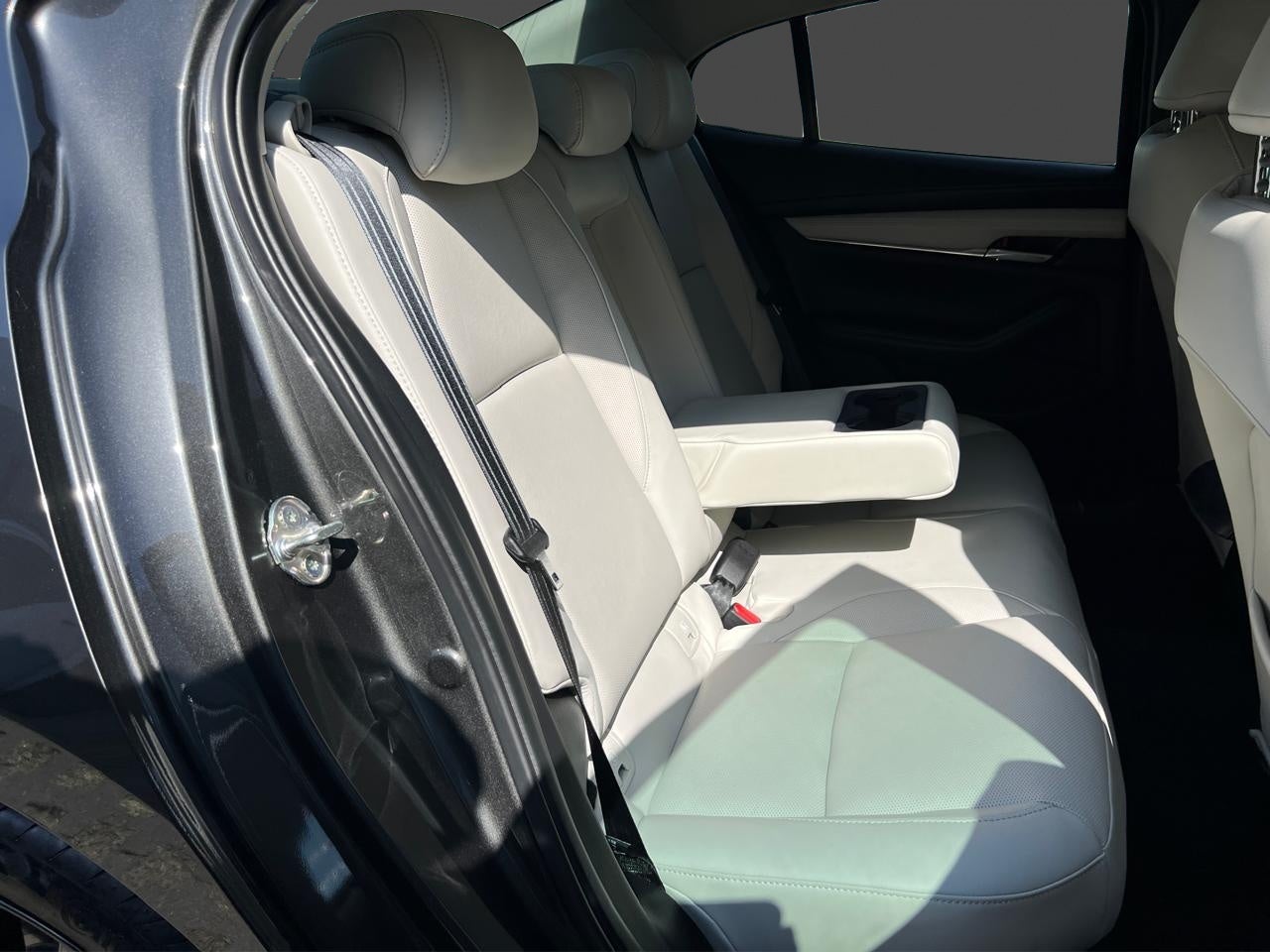 2025 Mazda MAZDA 3 4P SEDAN SIGNATURE L42.5T AUT