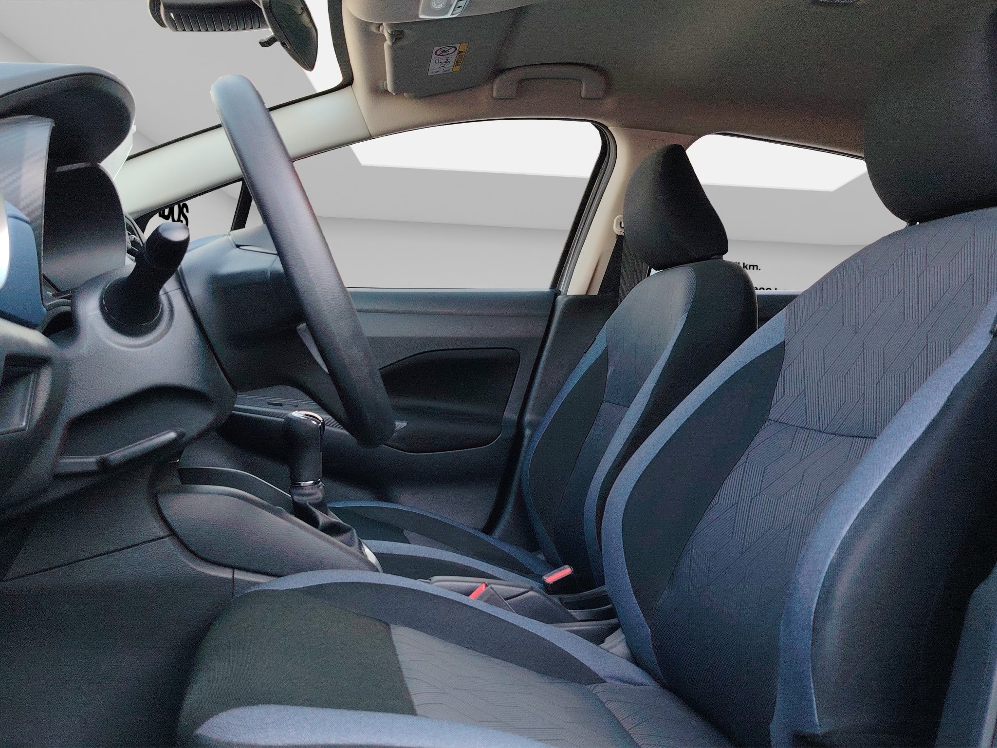 2025 Nissan VERSA 4P ADVANCE L41.6 MAN