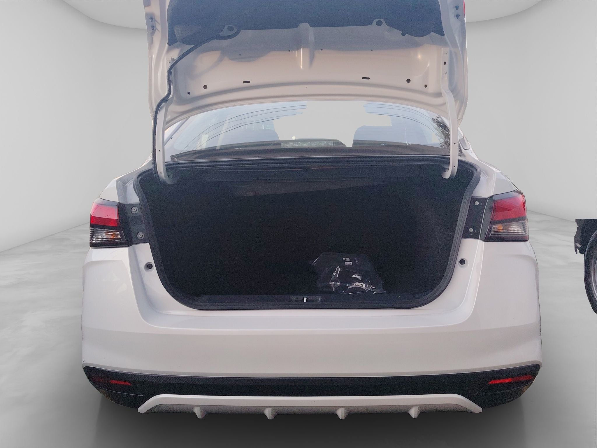 2026 Nissan V-DRIVE V-DRIVE TM AC AUDIO