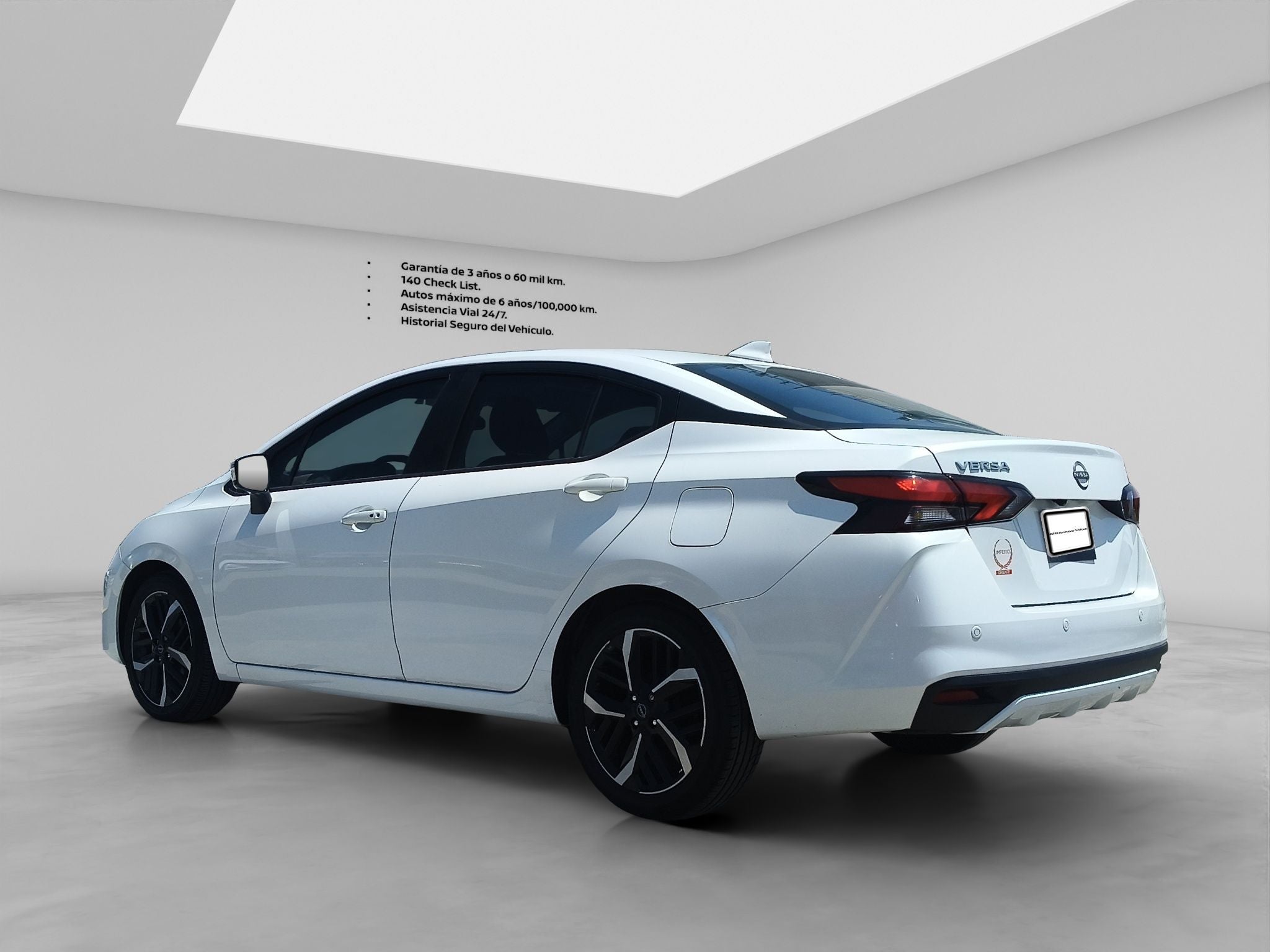 2024 Nissan VERSA 4P EXCLUSIVE L41.6 AUT