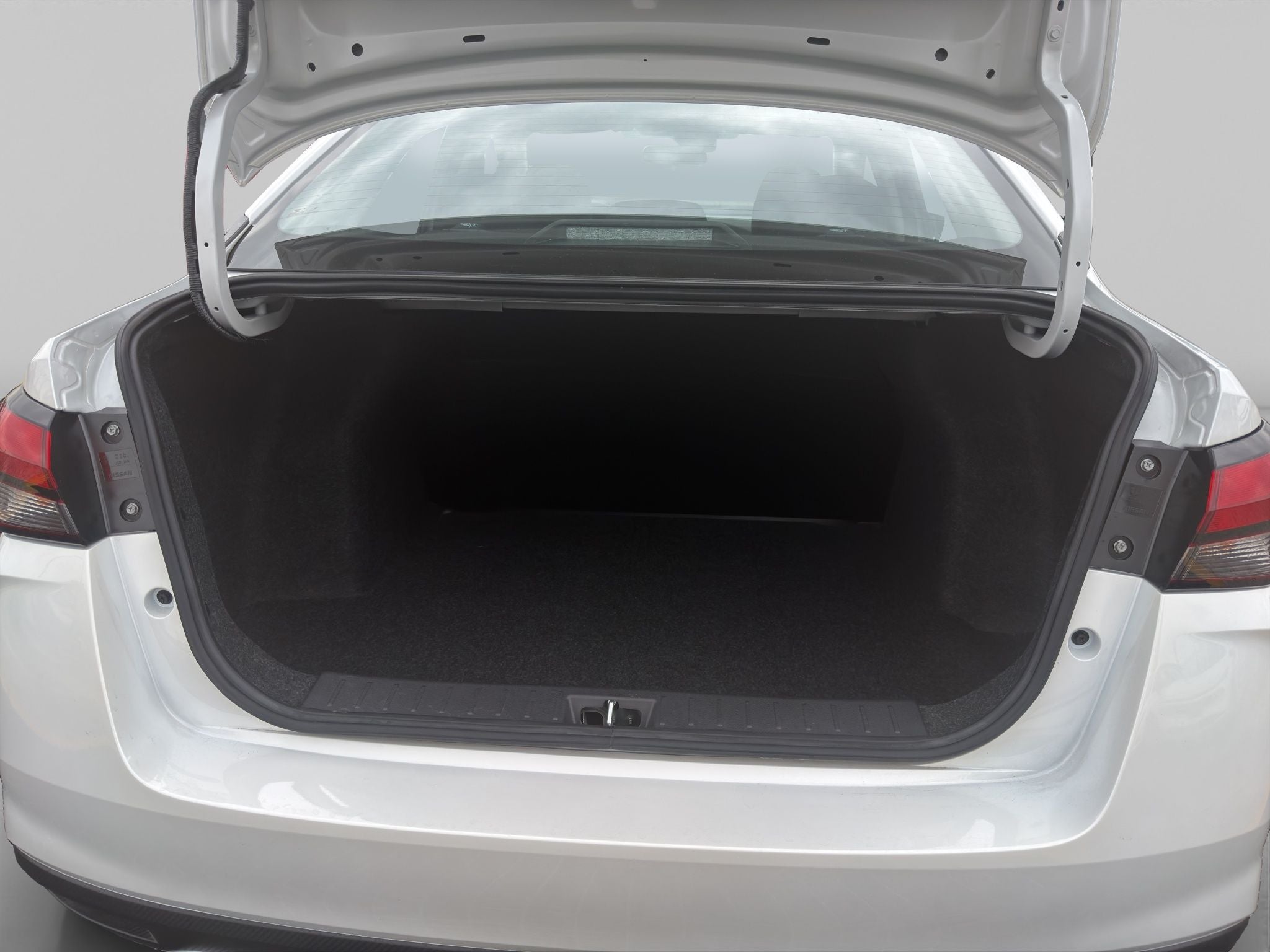 2026 Nissan V-DRIVE V-DRIVE TM AC AUDIO