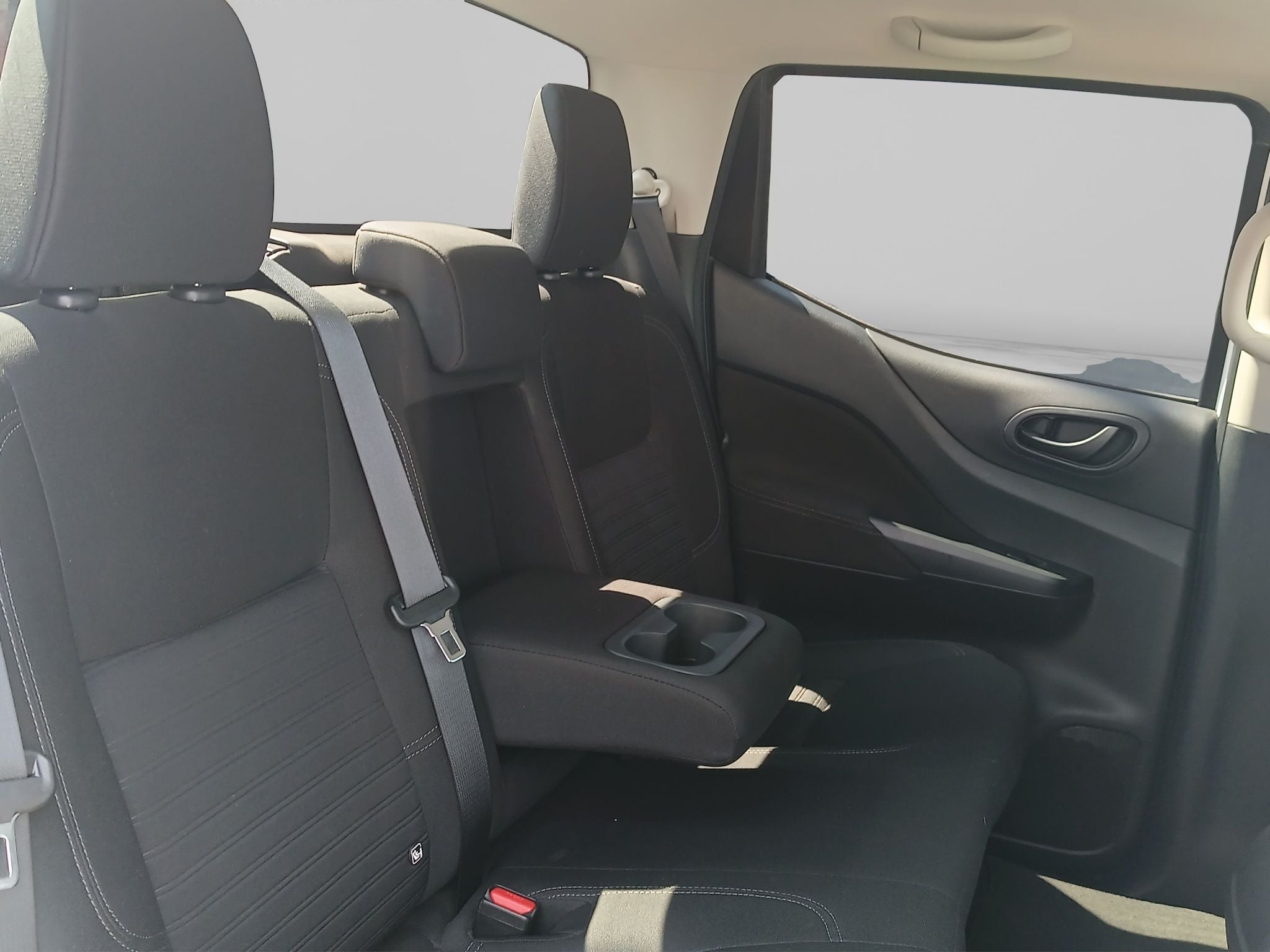 2024 Nissan FRONTIER 4P XE L42.5 MAN