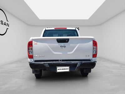 2020 Nissan NP300 4 PTS PICK-UP DOBLE CABINA SE TM6 AAC CD VE