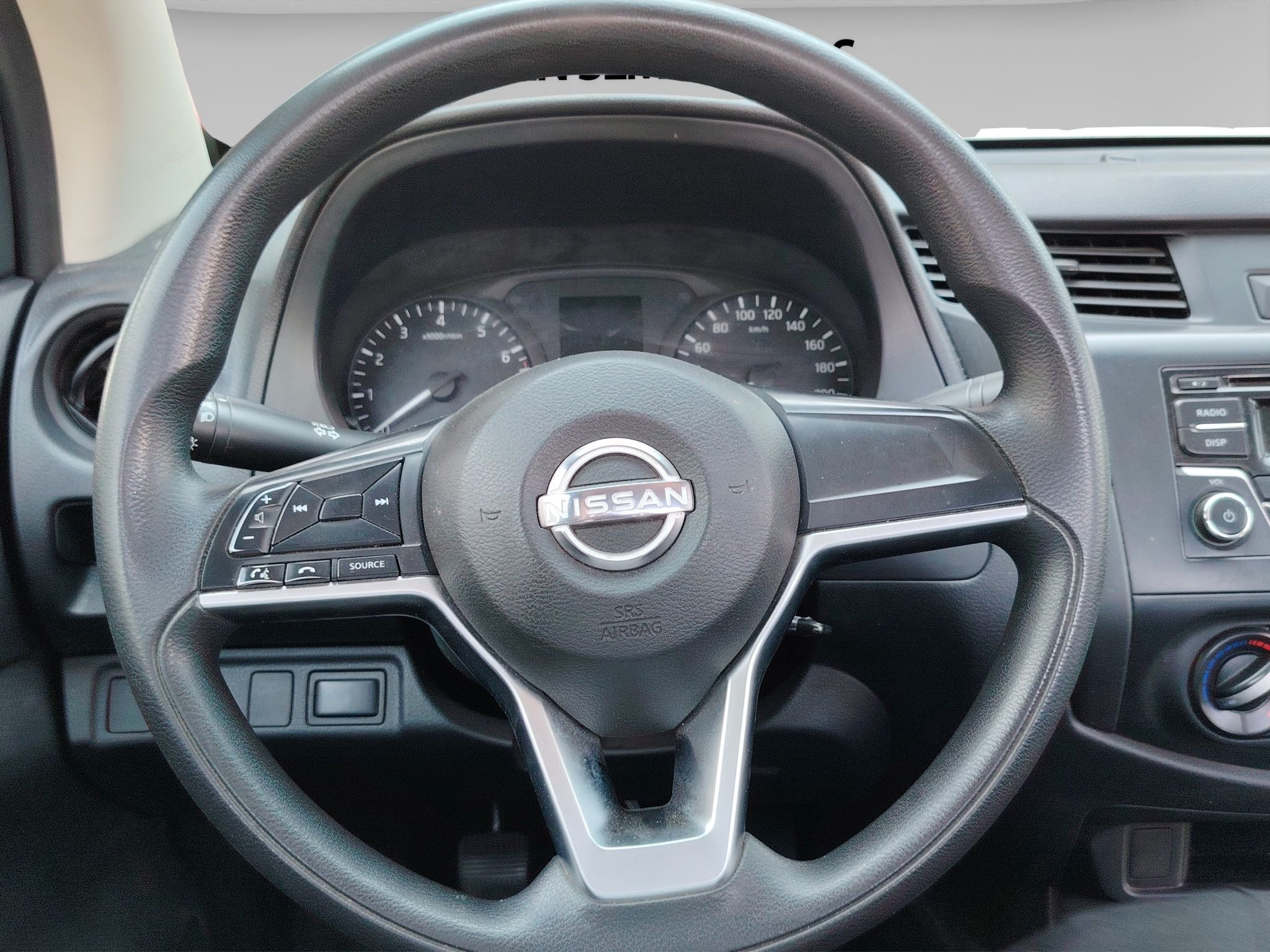 2023 Nissan NP300 2 PTS CHASIS CABINA TM6