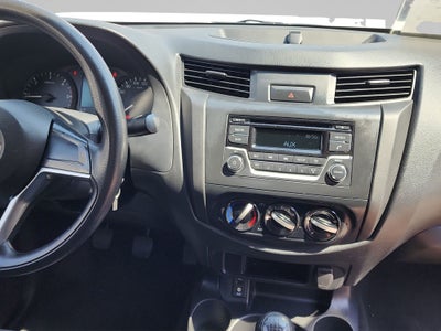 2023 Nissan NP300 2 PTS CHASIS CABINA TM6