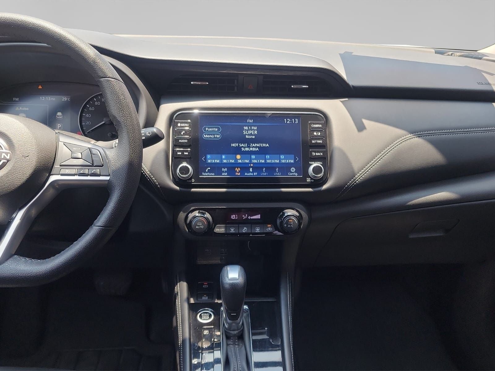 2023 Nissan KICKS 5 PTS PLATINUM 16L TA AAC AUT PIEL GPS RA-18