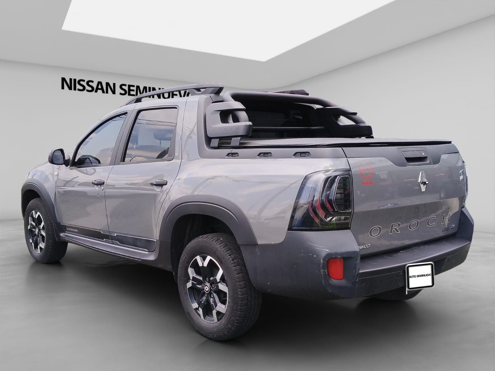 2023 RENAULT OROCH 4 PTS OUTSIDER 13T TA FNIEBLA CANTONERAS RA-16