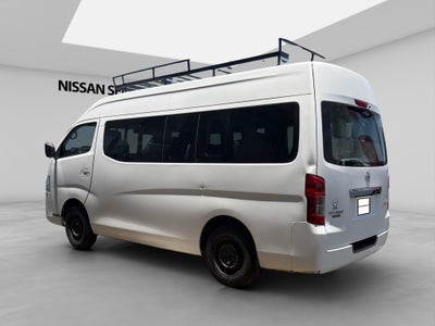 2022 Nissan URVAN 4 PTS AMPLIA TM5 AAC DESEM TRAS 15 PAS
