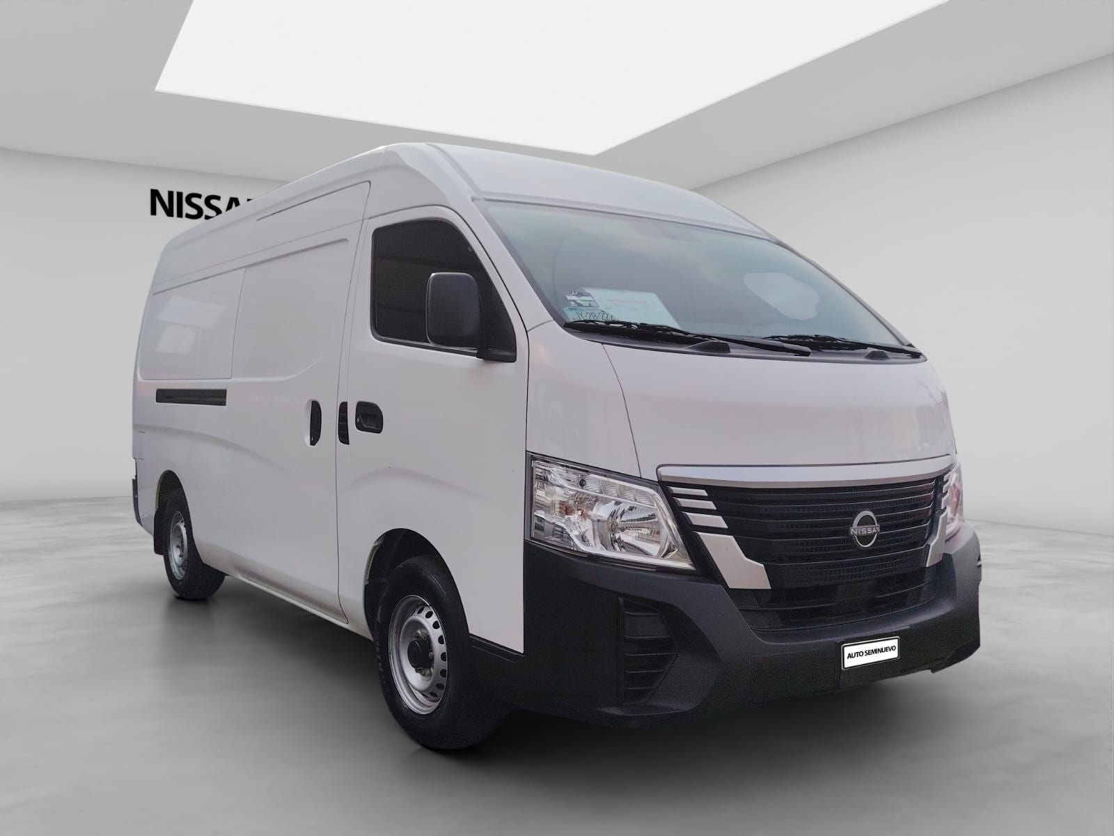 2023 Nissan URVAN 4 PTS AMPLIA TM5 AAC