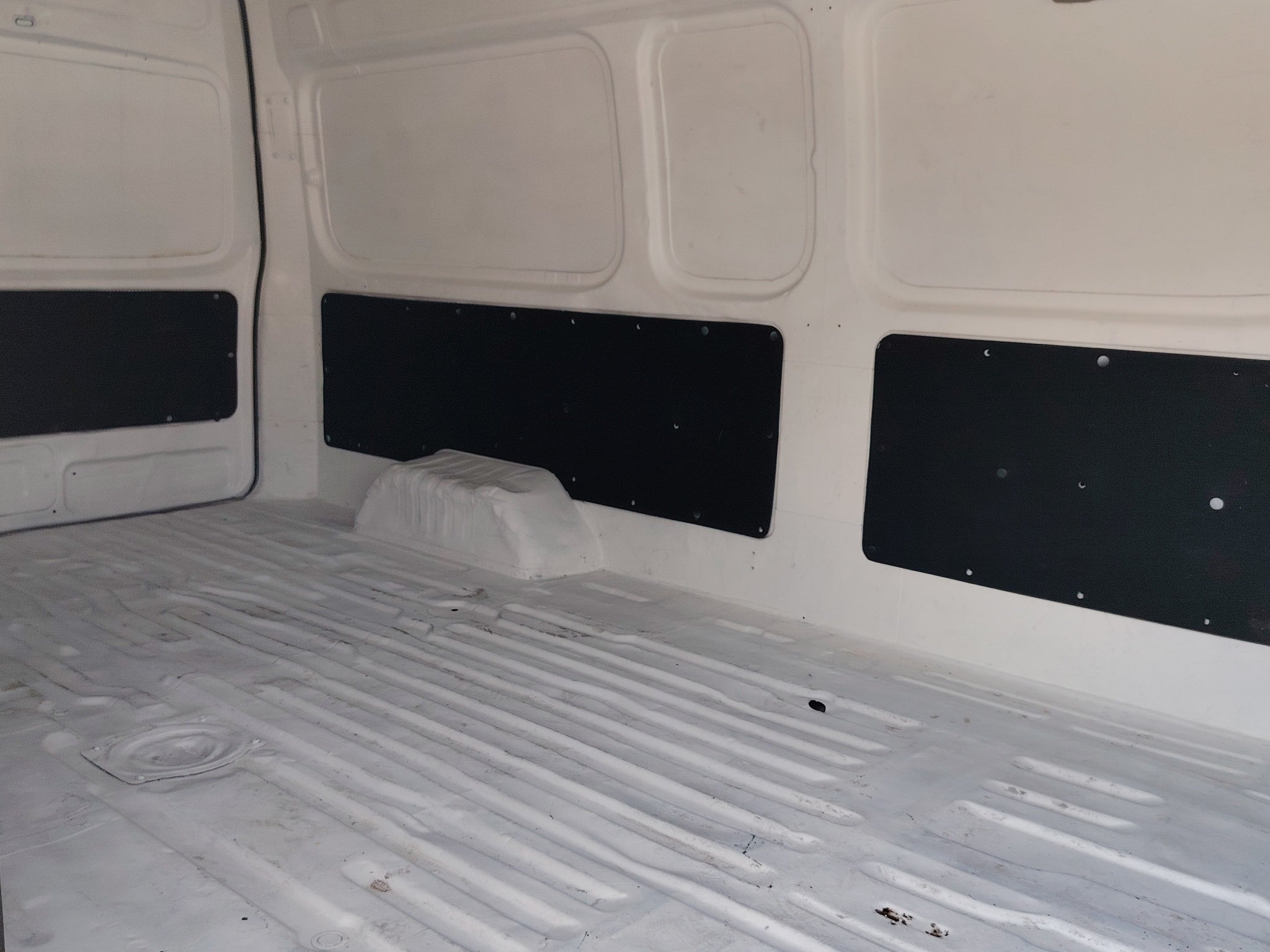 2021 Nissan URVAN 4 PTS AMPLIA VENTANAS TM5