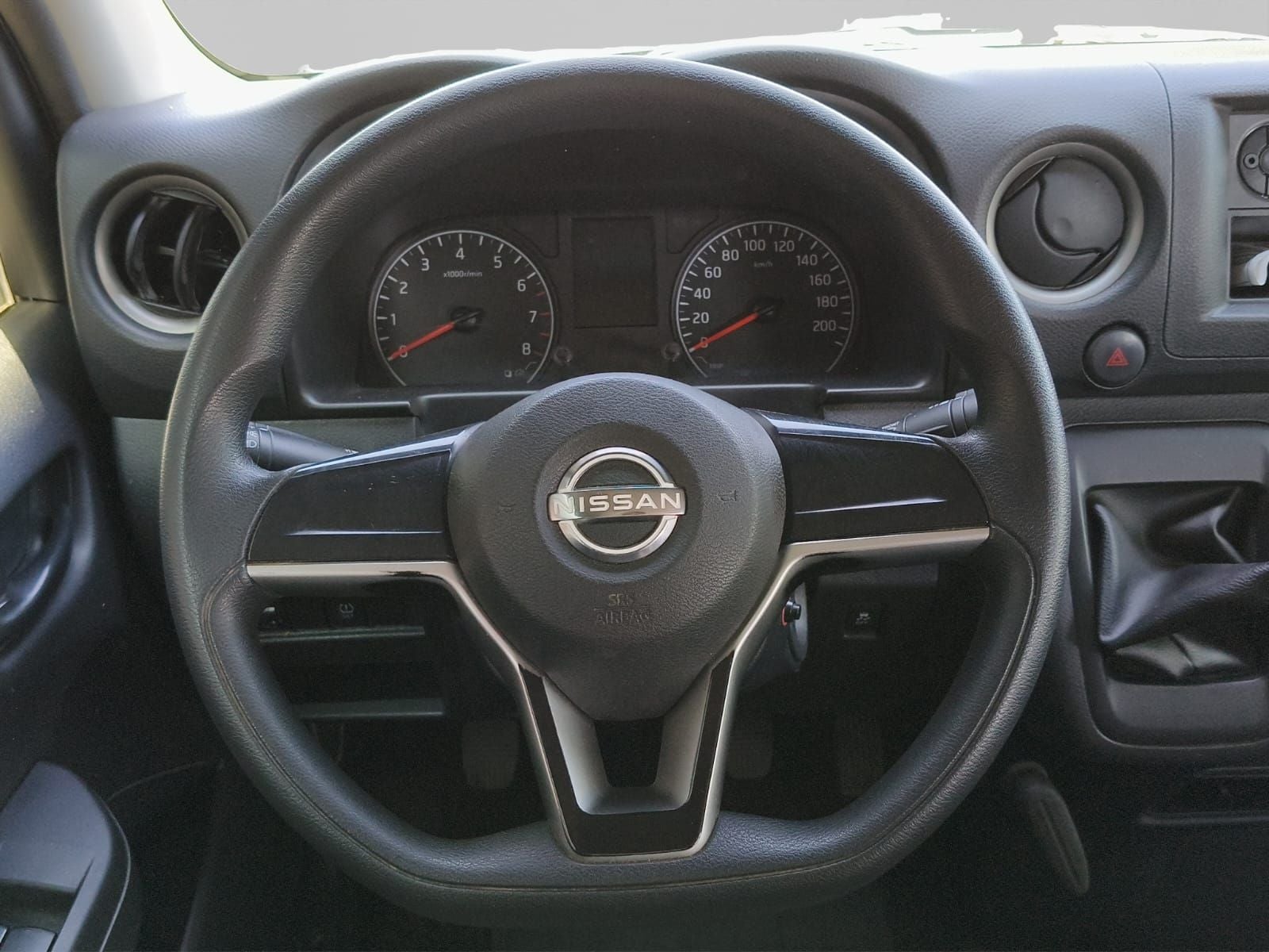 2024 Nissan URVAN 4P AMPLIA L42.5 MAN