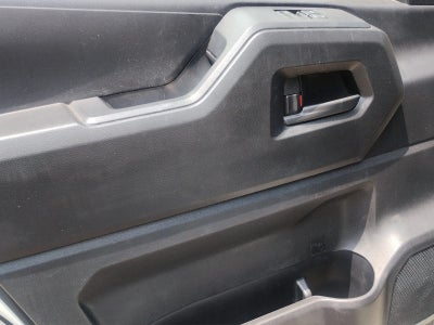2023 Toyota HIACE 4 PTS DX SUPERLARGA TM5 CVENTANAS