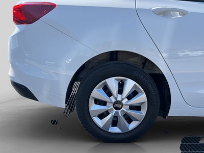 2023 Chevrolet ONIX A 4 PTS LS 13L TM5 AAC BA R-15