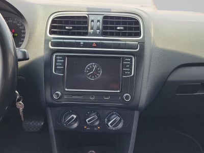 2021 Volkswagen POLO 5 PTS HB COMFORTILNE PLUS 16L VE F NIEBLA RA-15TIPTRONIC