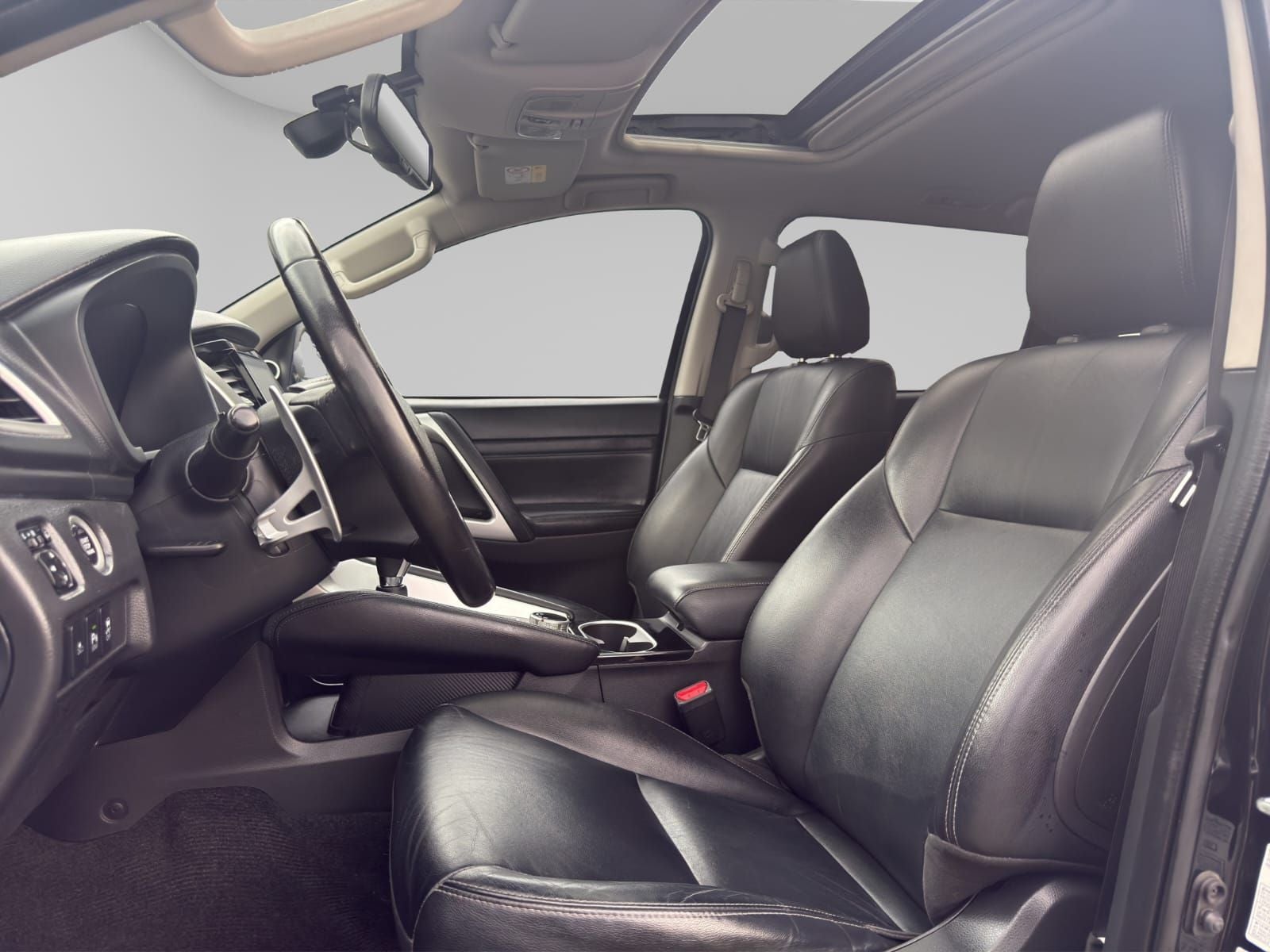 2023 Mitsubishi MONTERO 5P SPORT SE V63.0 AUT