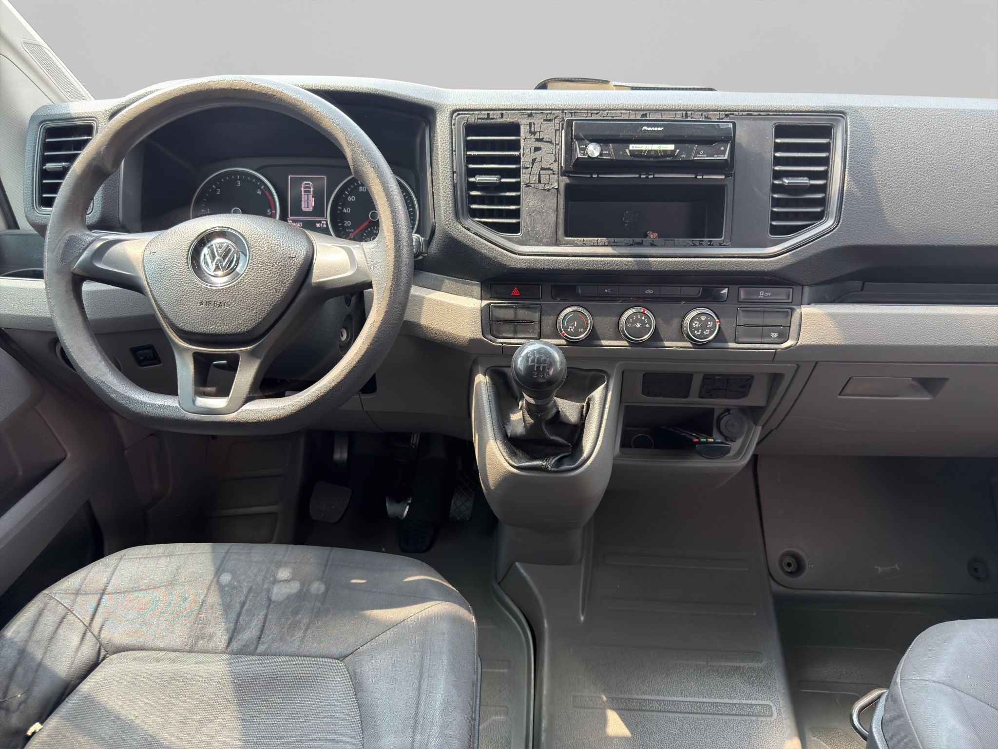 2020 Volkswagen CRAFTER 5 PTS CARGO VAN TM6 AAC CAJA EXTENDIDA