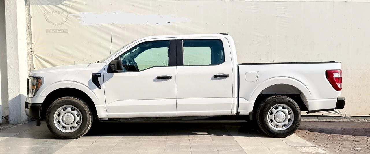 2023 Ford F-150 4P XL CREW CAB 4X2 V63.3 AUT
