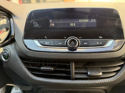 2023 Chevrolet ONIX B 4 PTS LS 10T TA AAC BA R-15