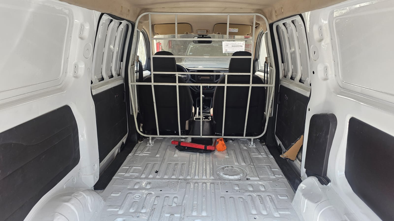 2023 Volkswagen CADDY 4 PTS CARGO VAN MAXI 16L 110 HP TM6 DA R-16