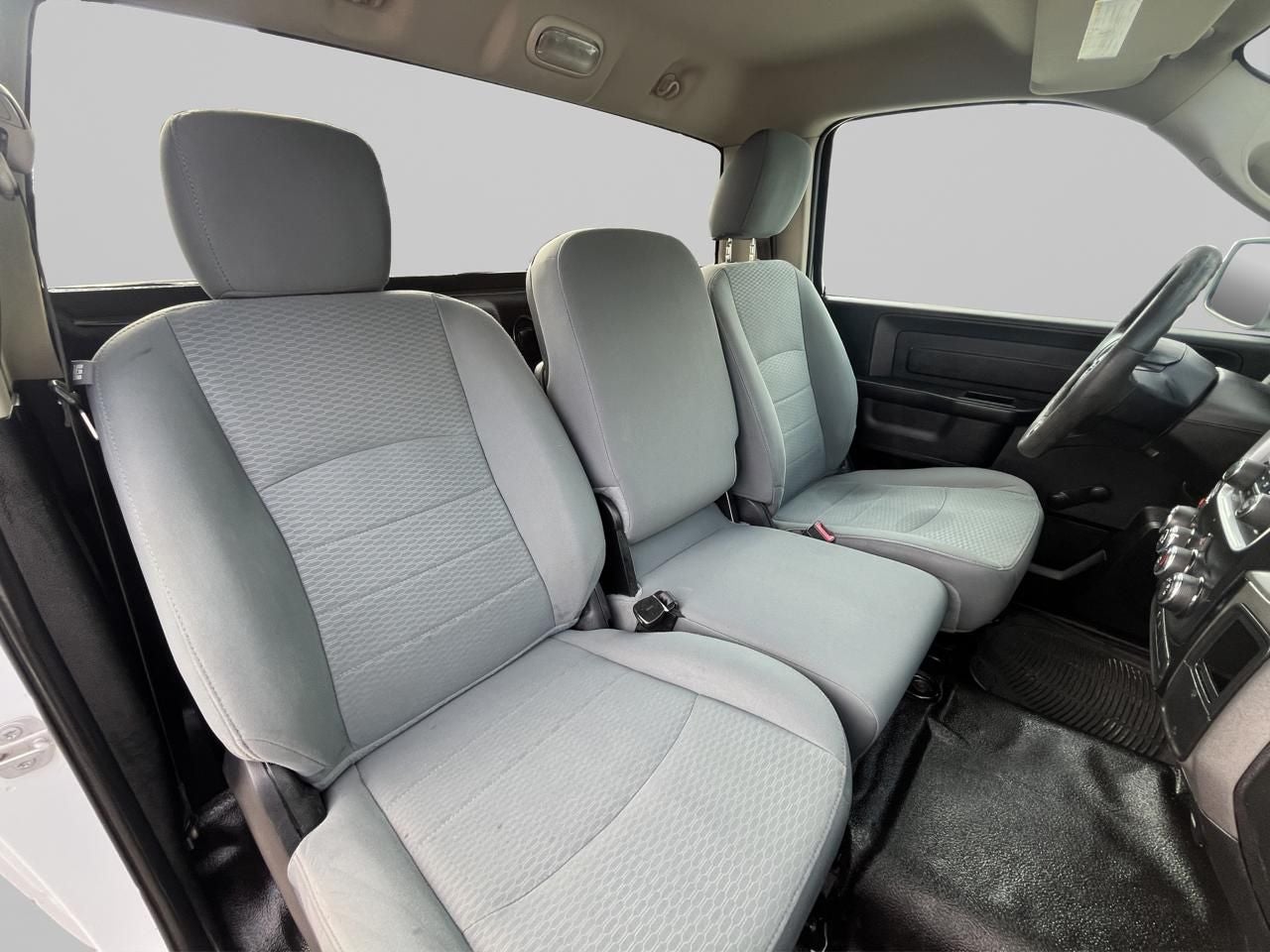 2020 RAM 1500 4 PTS CREW CAB SLT V6 36L TA 4X4