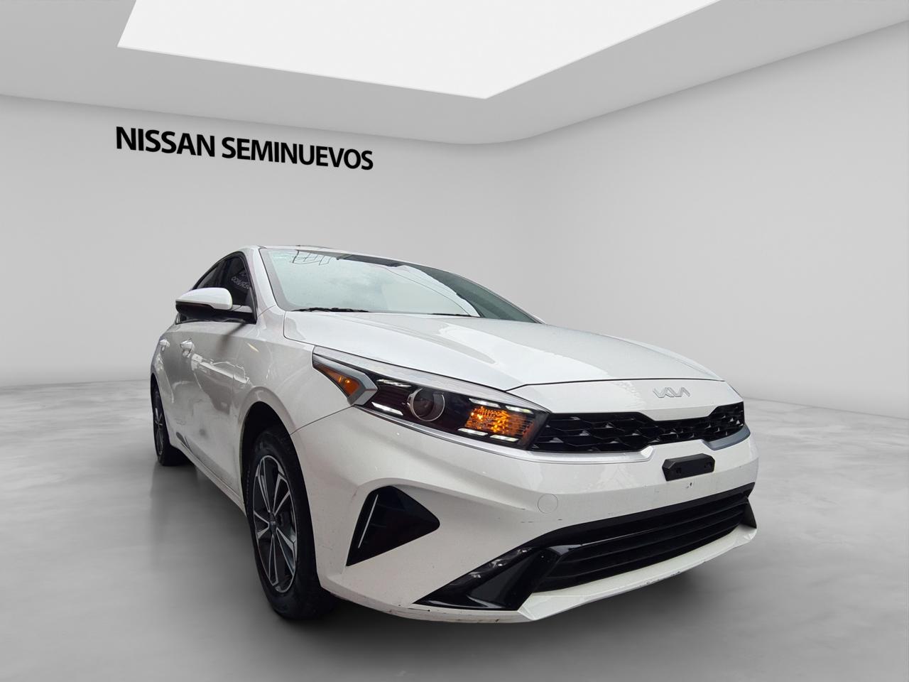 2023 Kia FORTE 4 PTS EX 20L TA AAC F NIEBLA RA-16
