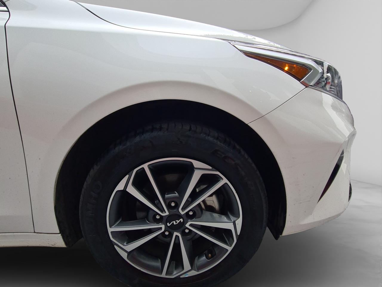 2023 Kia FORTE 4 PTS EX 20L TA AAC F NIEBLA RA-16
