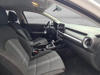 2023 Kia FORTE 4 PTS EX 20L TA AAC F NIEBLA RA-16