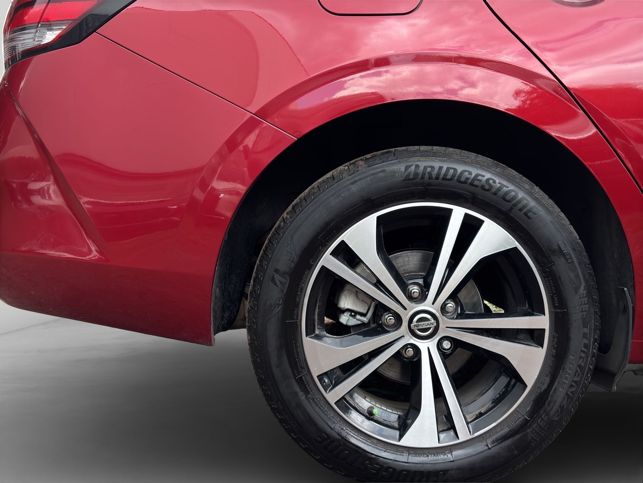 2023 Nissan SENTRA 4 PTS ADVANCE TA AAC F NIEBLA RA-16