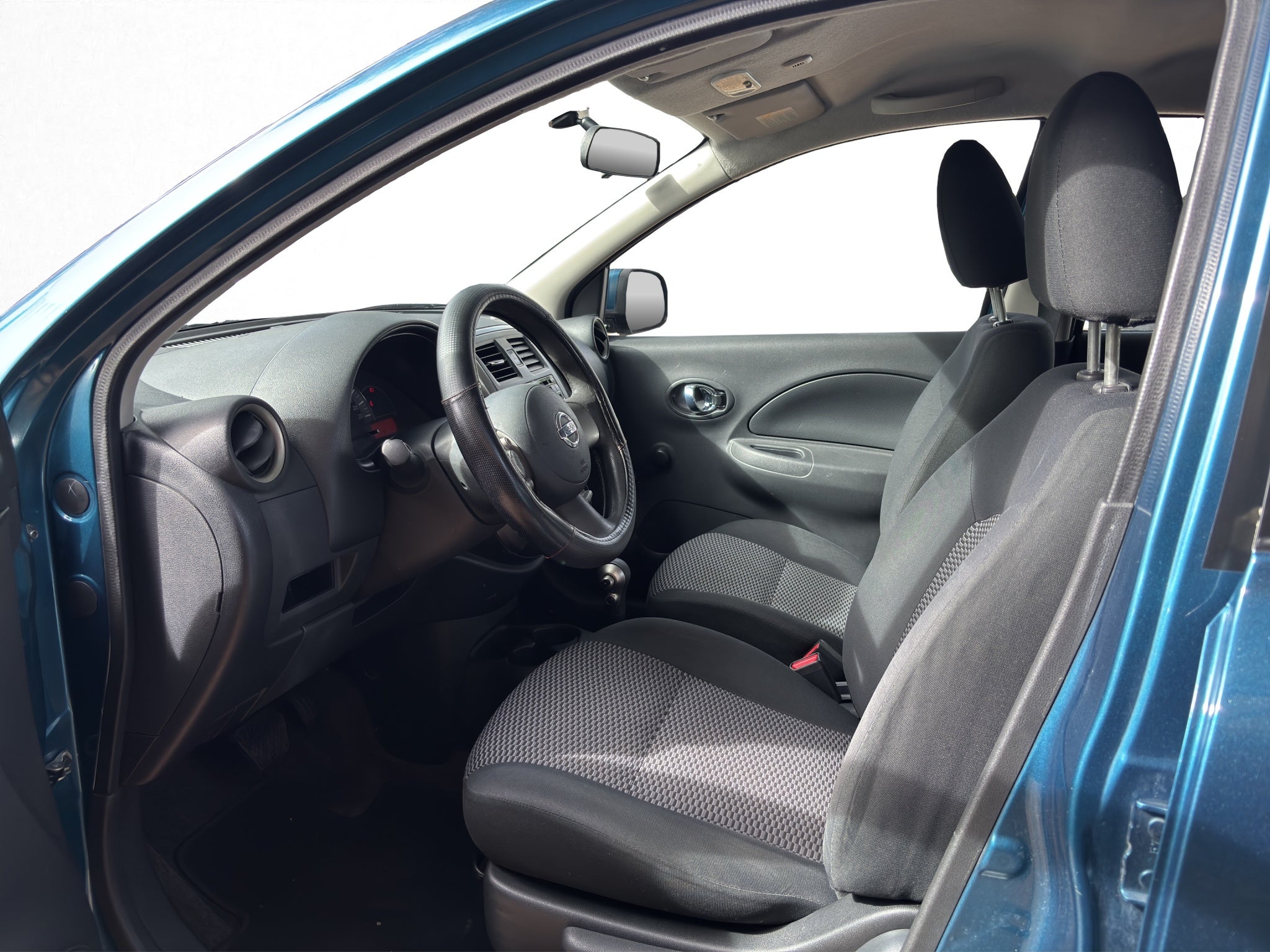 2016 Nissan MARCH 5 PTS HB SENSE TA AAC DA CD R-14