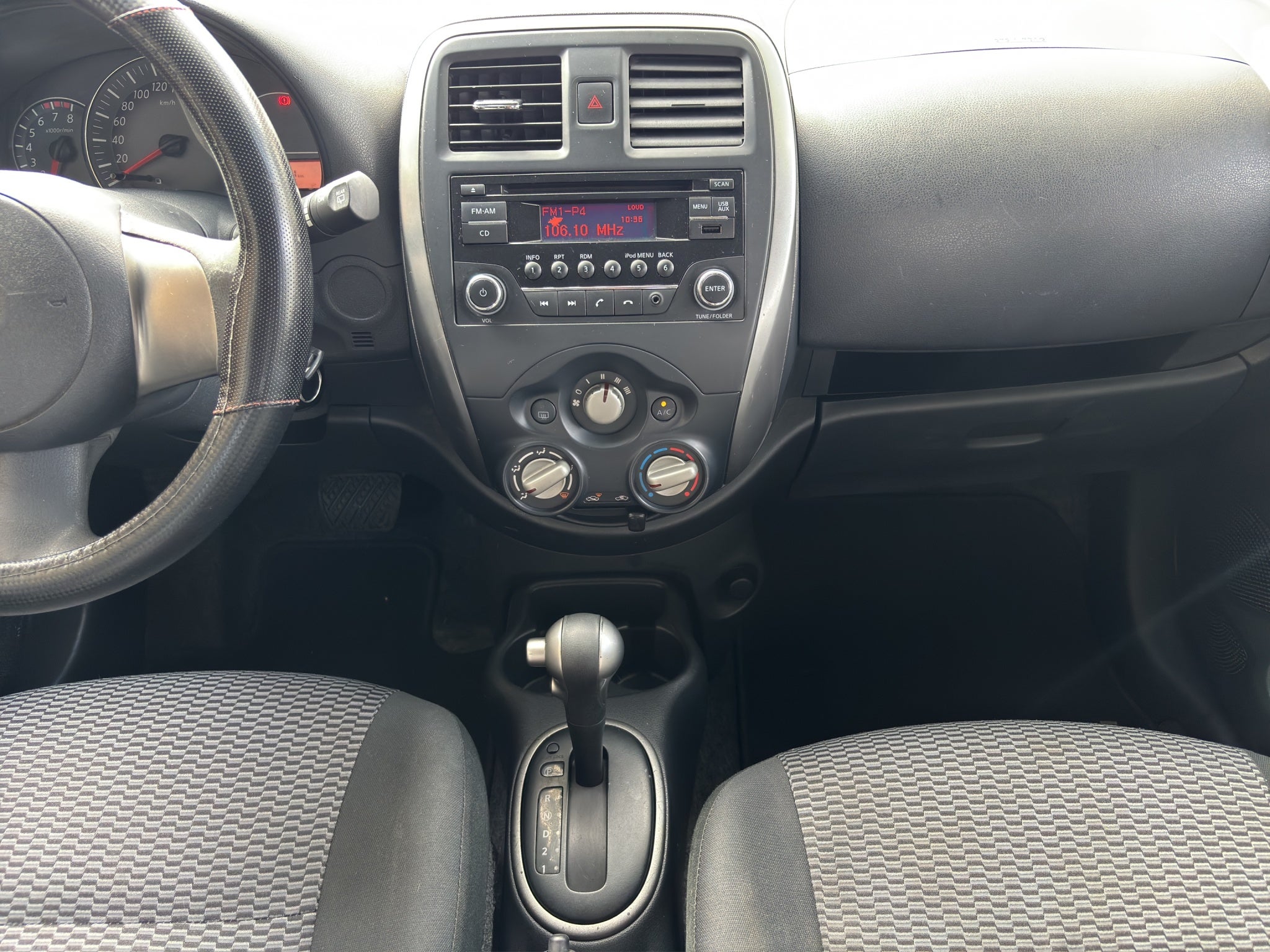 2016 Nissan MARCH 5 PTS HB SENSE TA AAC DA CD R-14