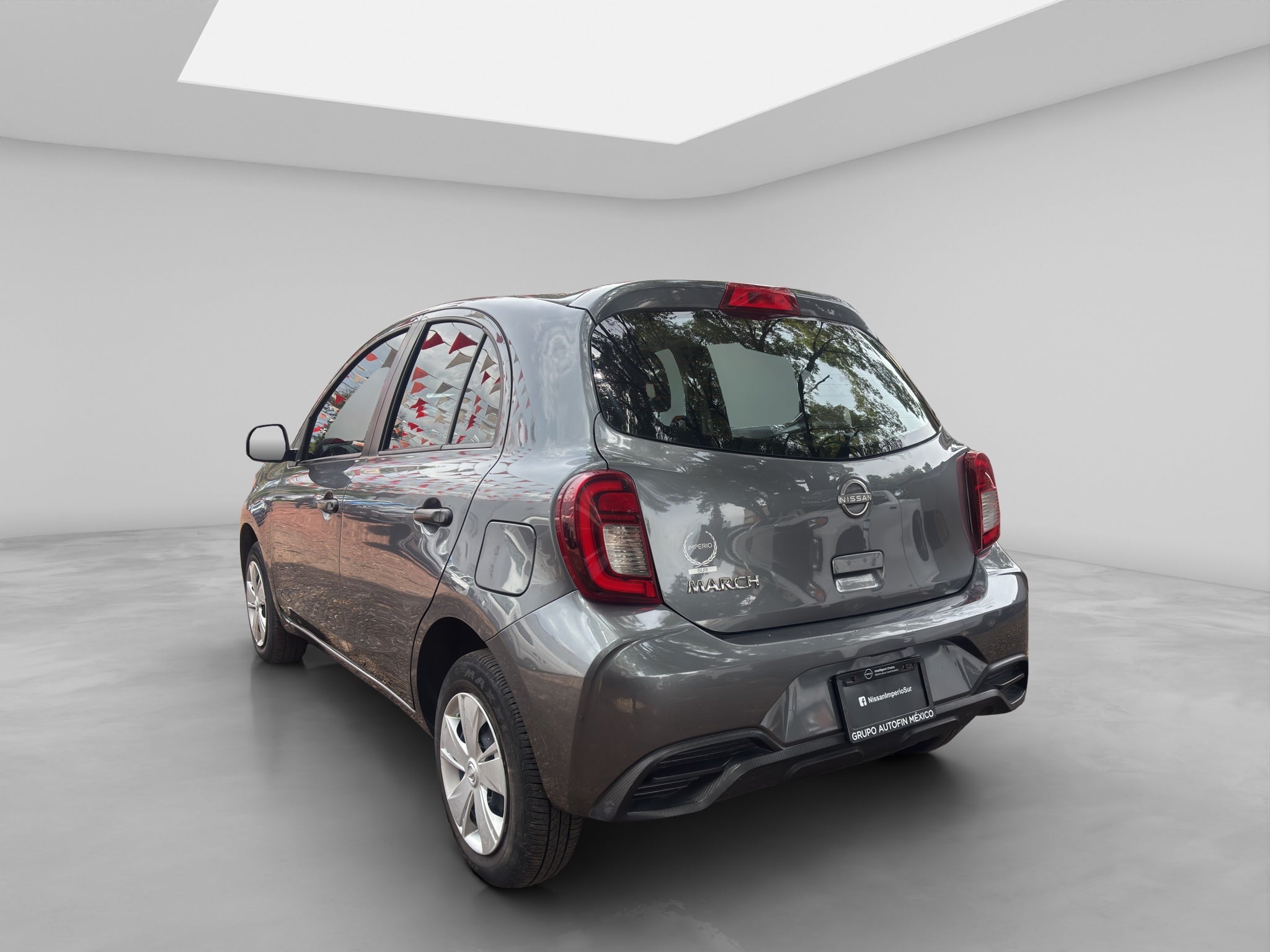 2023 Nissan MARCH 5 PTS HB SENSE TA AAC R-14