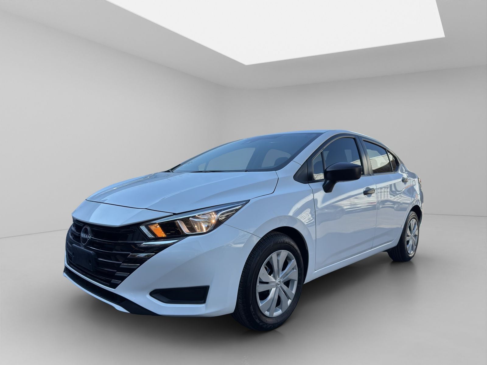 2024 Nissan VERSA 4P SENSE L41.6 AUT