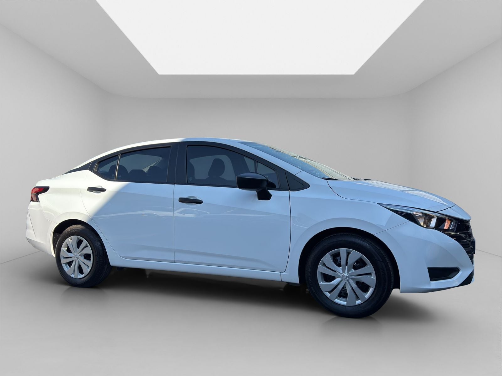 2024 Nissan VERSA 4P SENSE L41.6 AUT