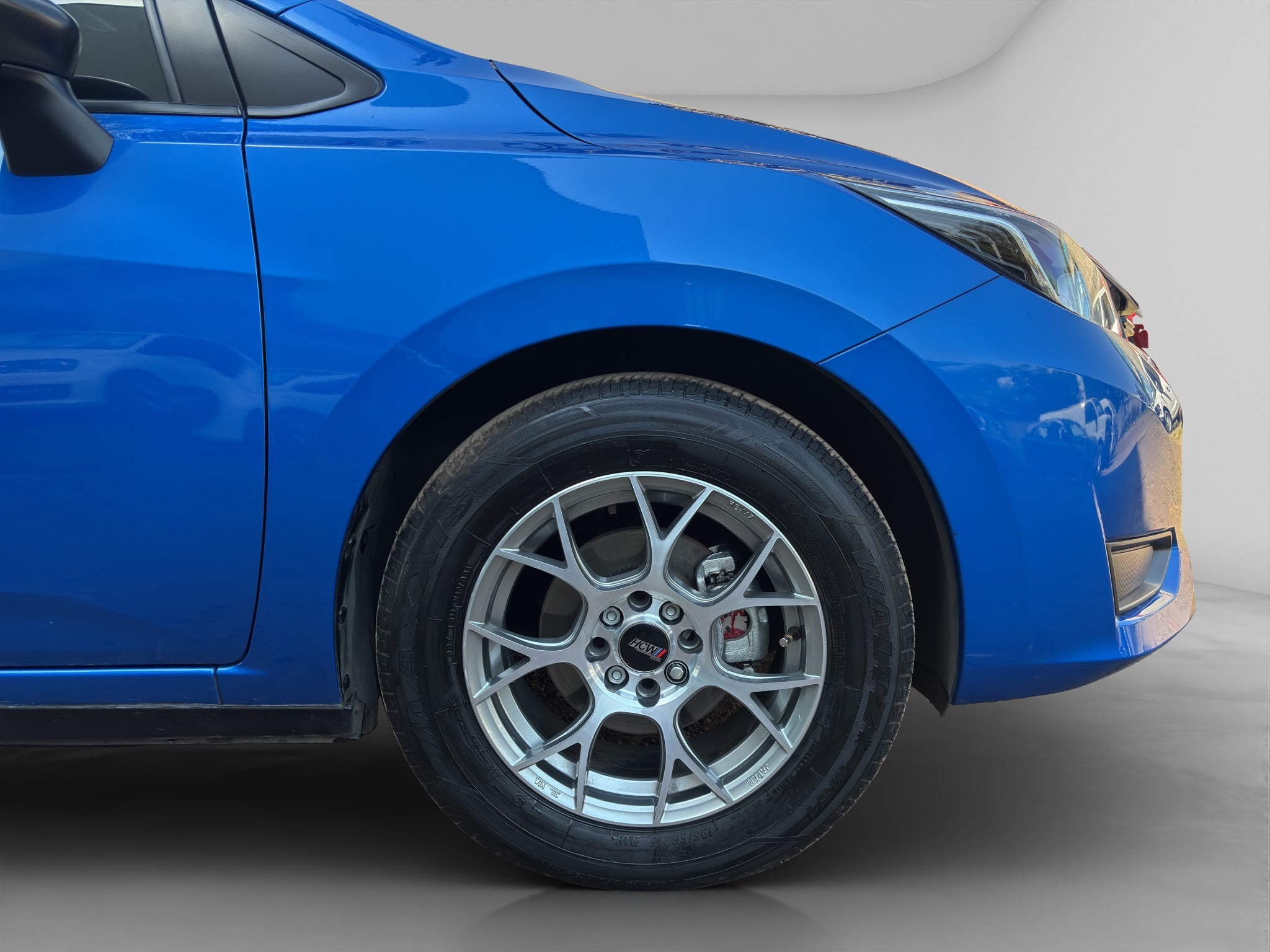 2024 Nissan VERSA 4P SENSE L41.6 MAN