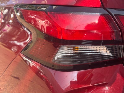 2024 Nissan VERSA 4P SENSE L41.6 AUT