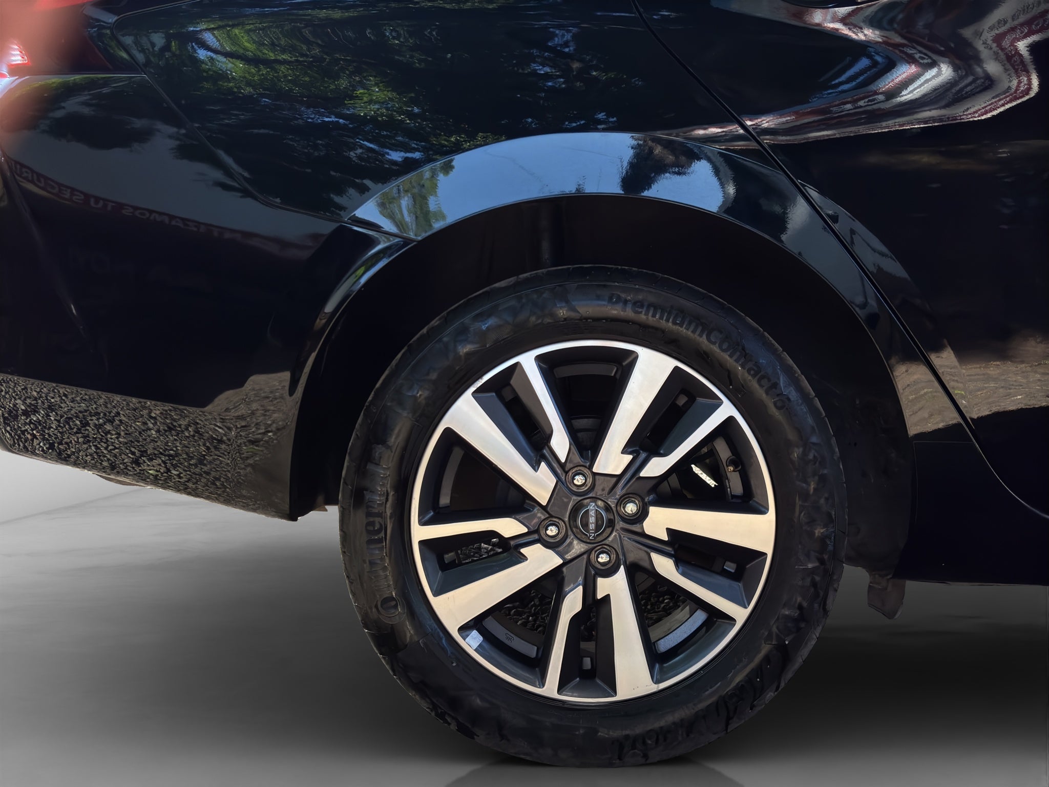 2024 Nissan VERSA 4P ADVANCE L41.6 AUT