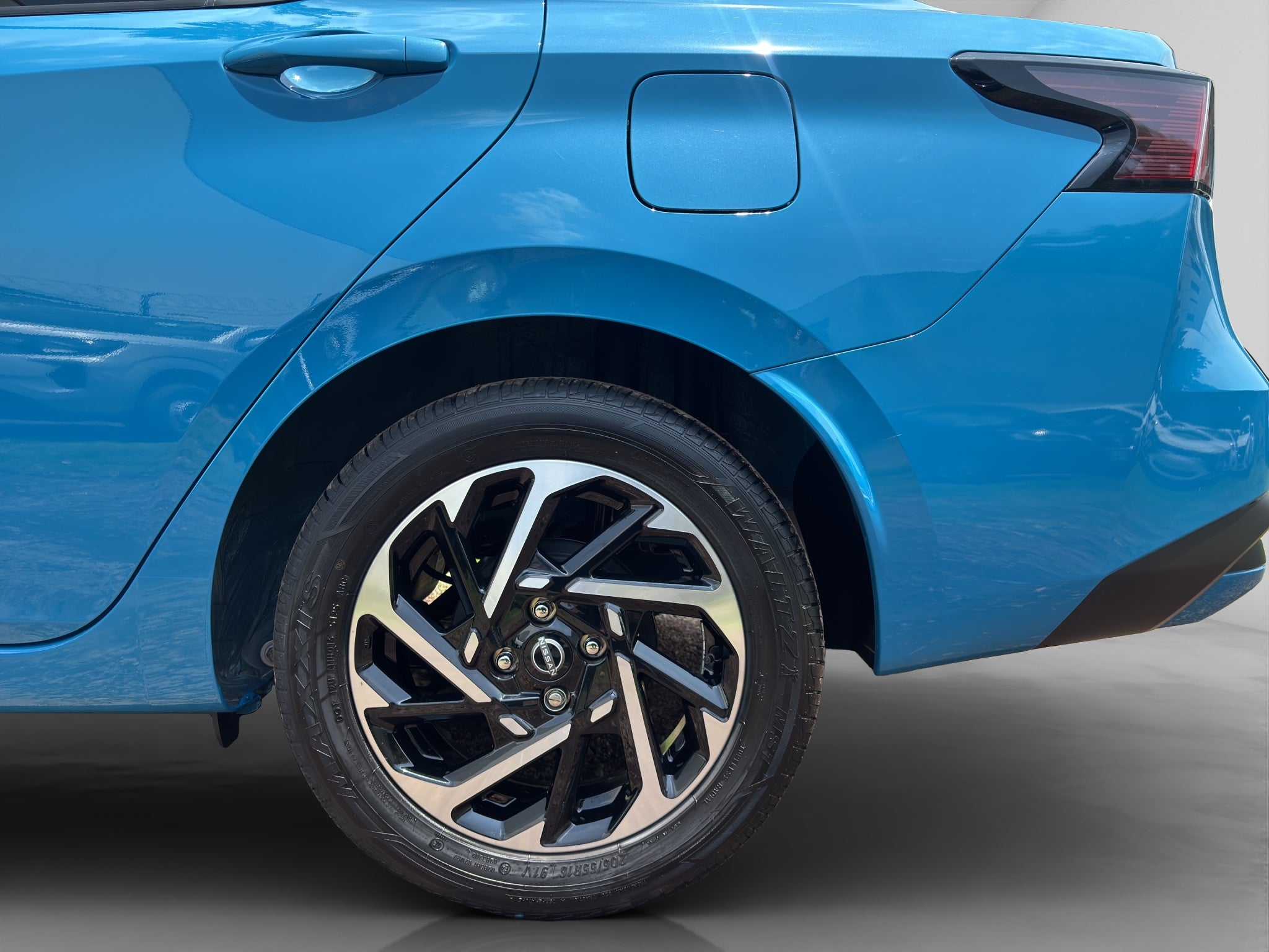 2026 Nissan VERSA ADVANCE TM