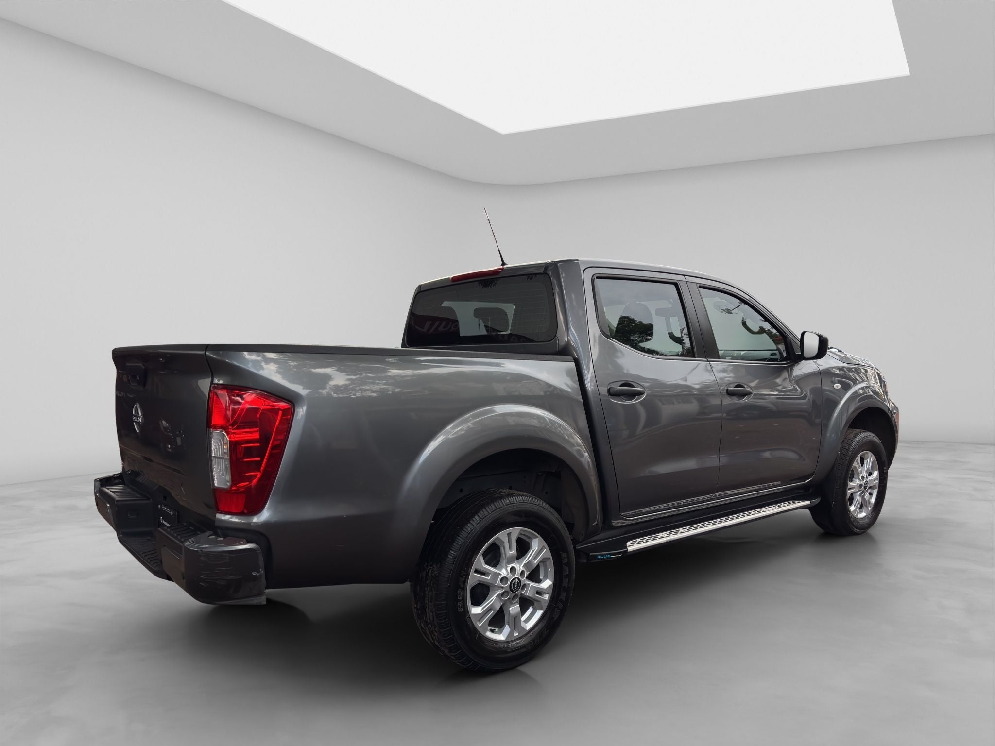 2023 Nissan FRONTIER 4P XE L42.5 MAN