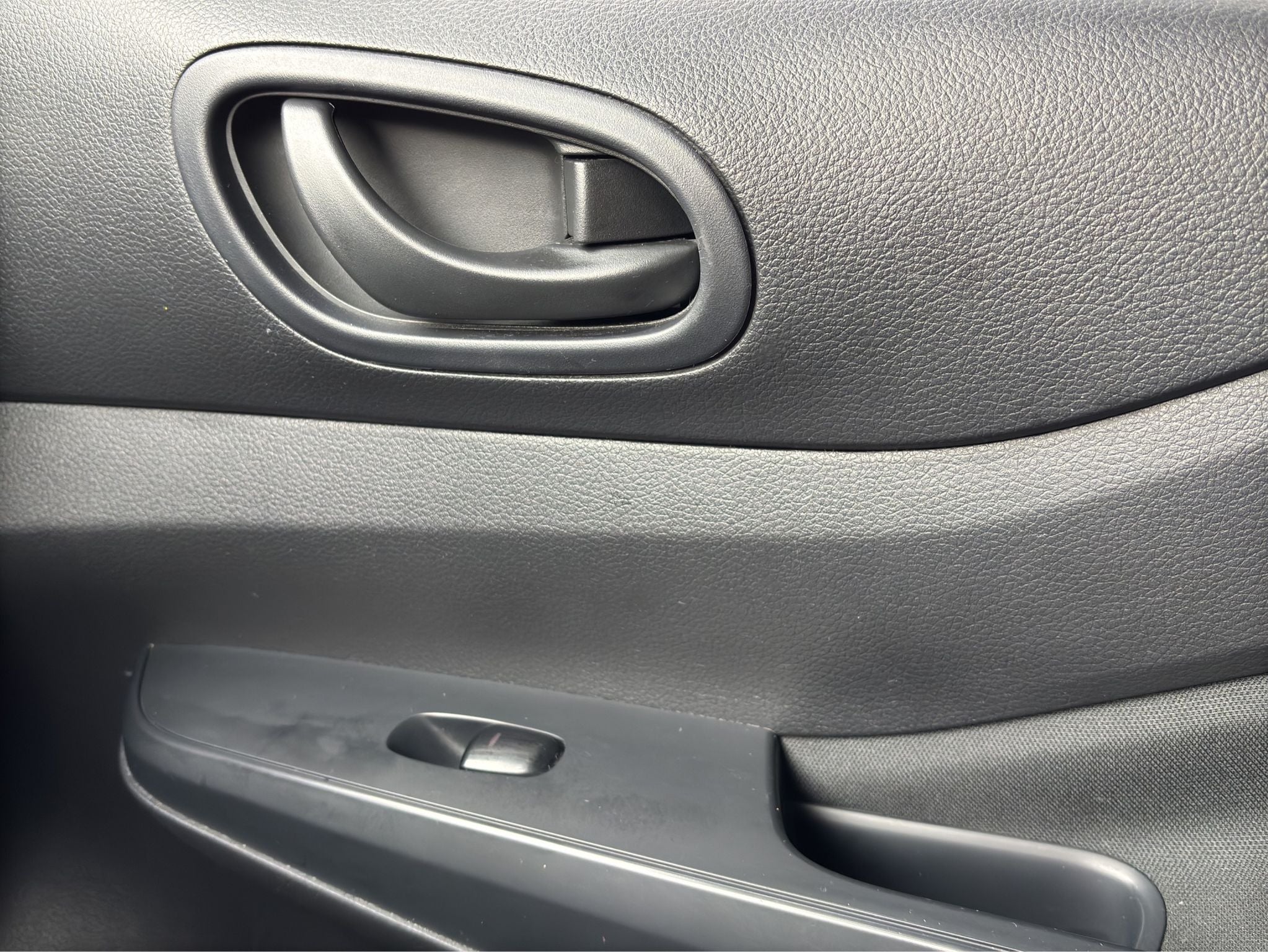 2023 Nissan FRONTIER 4P XE L42.5 MAN