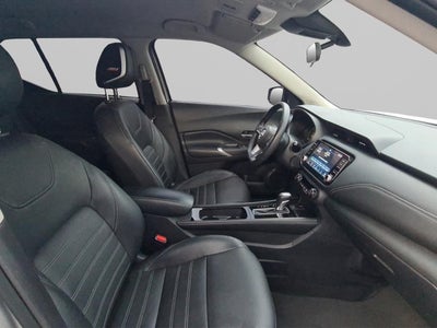 2023 Nissan KICKS 5 PTS PLATINUM 16L TA AAC AUT PIEL GPS RA-18