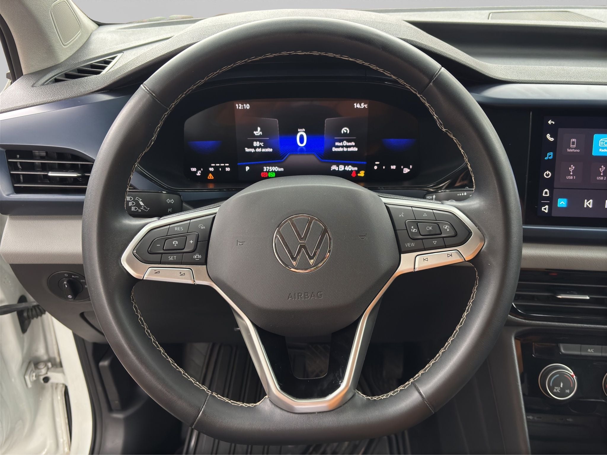 2023 Volkswagen TAOS 5 PTS COMFORTLINE 14L TA PIEL F LED RA-18