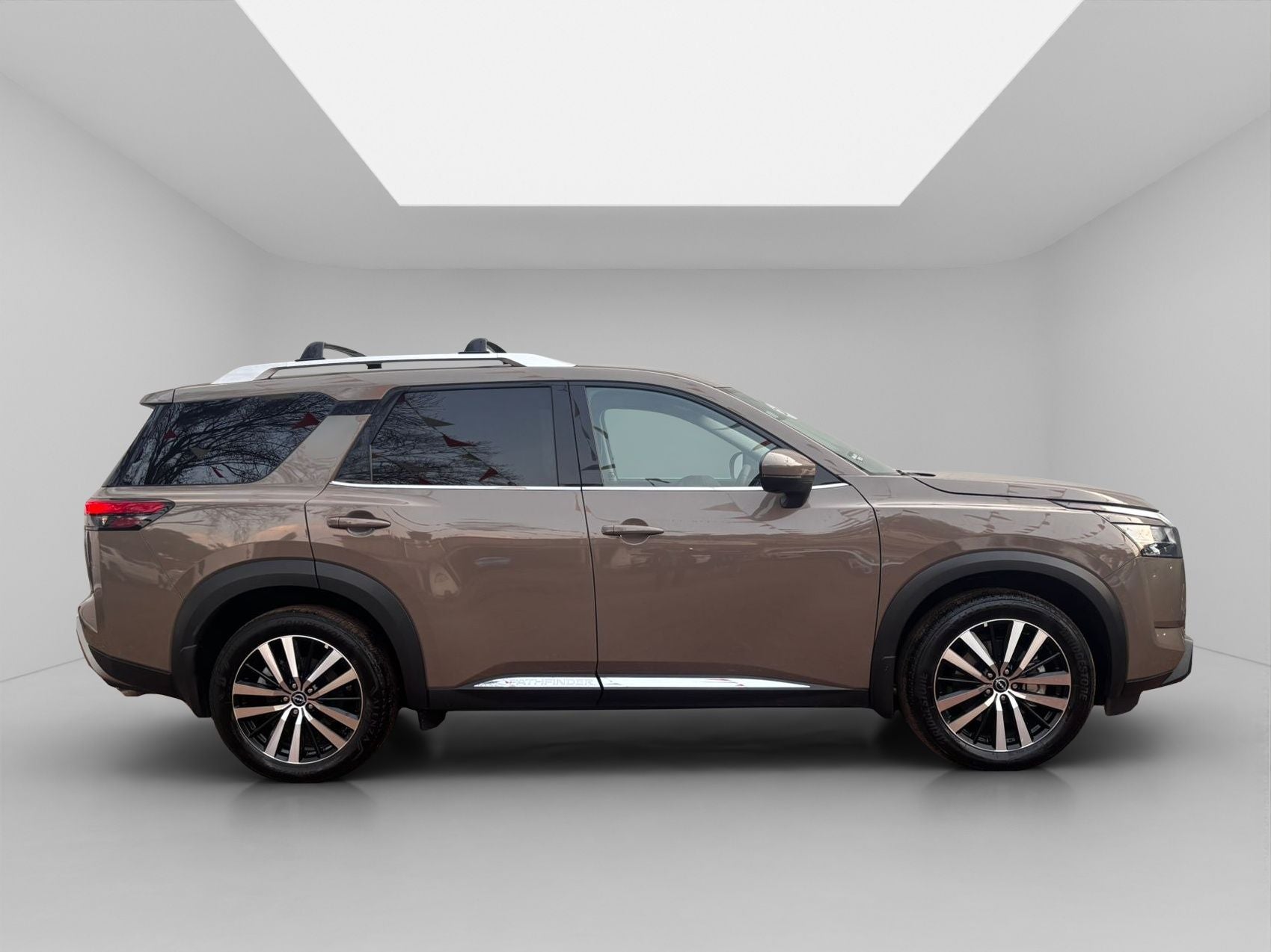 2024 Nissan PATHFINDER 5P PLATINUM V63.5 AUT