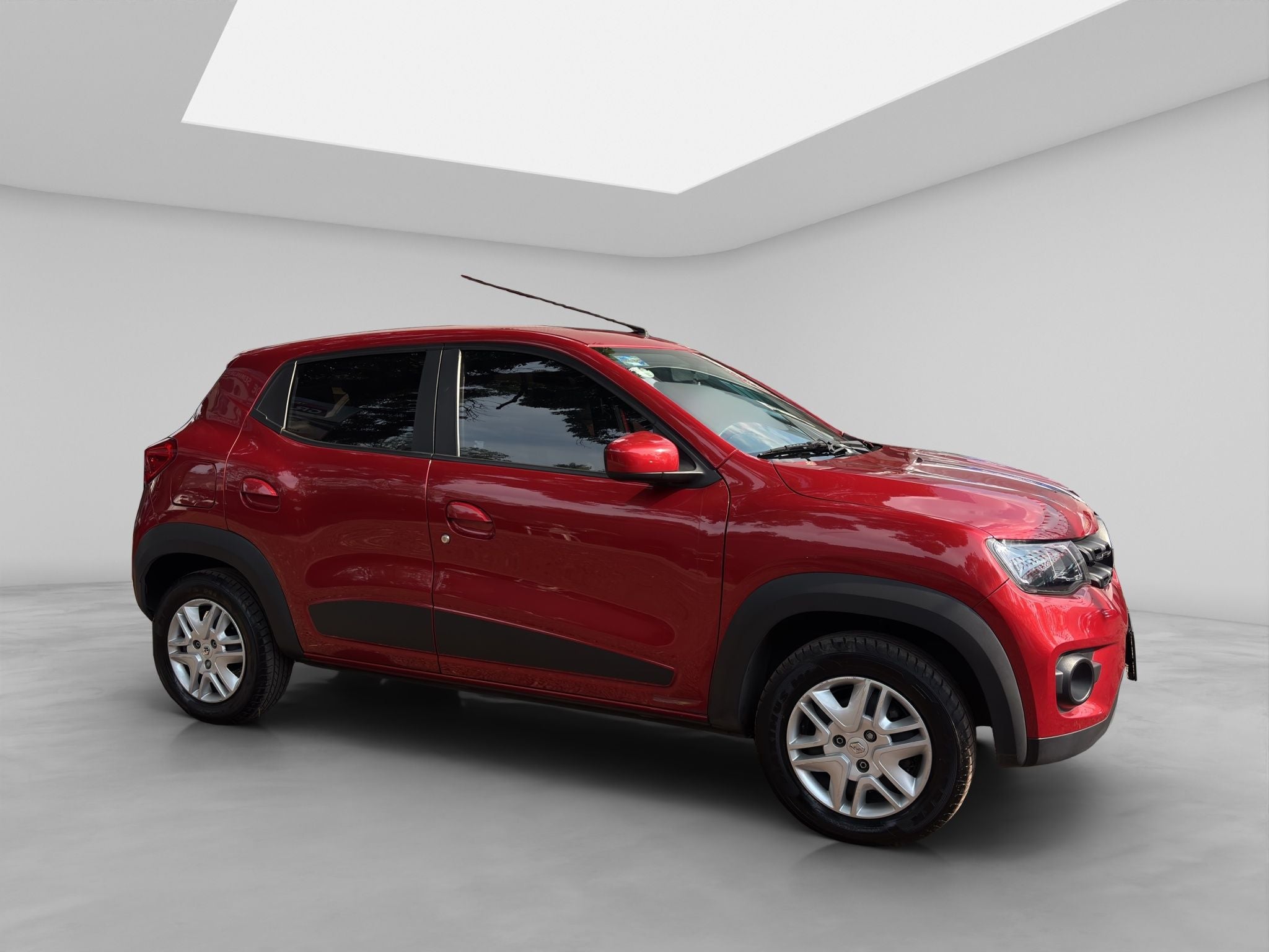 2019 RENAULT KWID 5 PTS ICONIC TM5 AAC F NIEBLA R-14