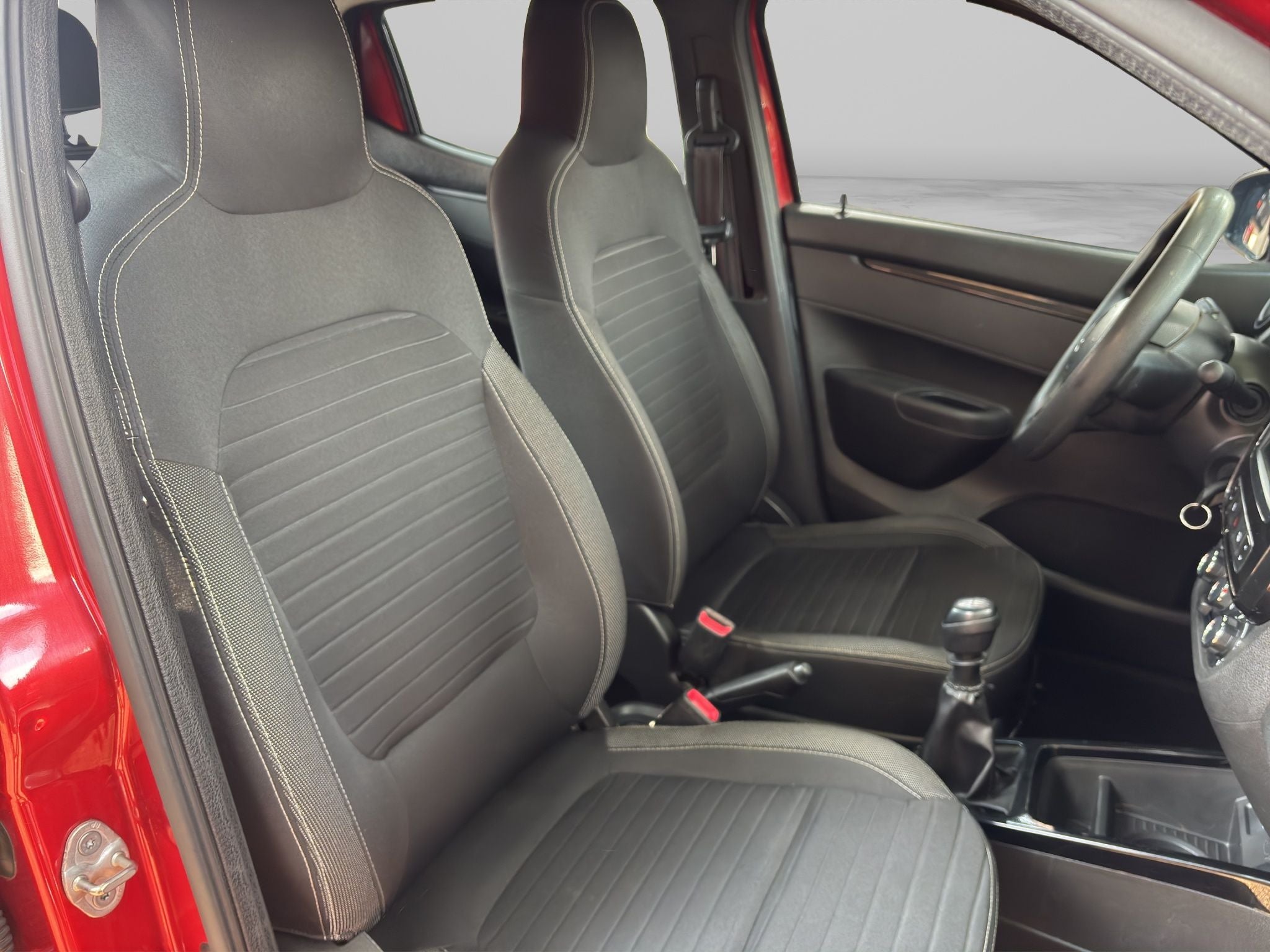 2019 RENAULT KWID 5 PTS ICONIC TM5 AAC F NIEBLA R-14